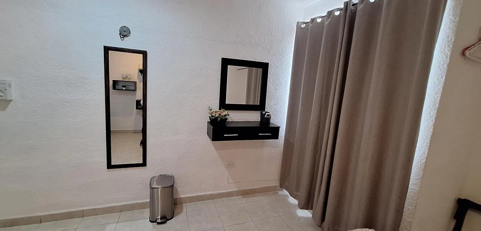 Casa El Conquistador/Excelenteubicacion/2Hab/Wifi Mérida Mexico
